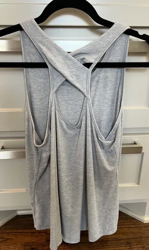 Athleta Womens Essence Tie Tank Grey Size Small Workout Top thumbnail 1