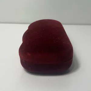 Gucci Red Velvet Large Clamshell Hard Sunglasses Eye Glasses Case thumbnail 8