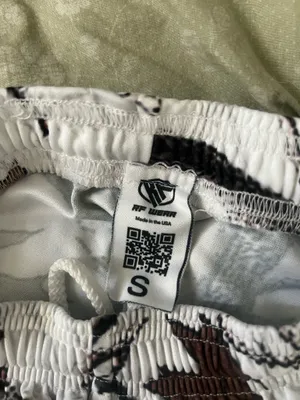 shorts White thumbnail 4