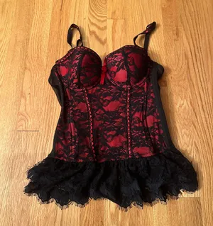 Red and black corset top thumbnail 1
