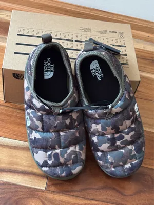 NEW The North Face Thermoball Traction Mule II – Youth 7 / Fits Women’s 8–8.5 thumbnail 3