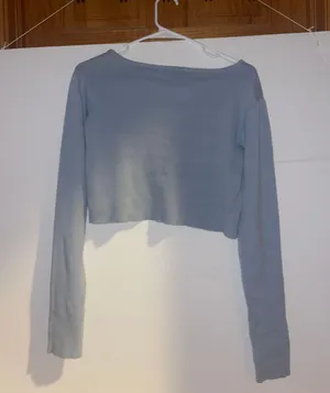 Sweater thumbnail 4