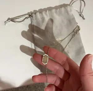 Kendra Scott Necklace thumbnail 1