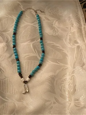 16” Necklace Cowboy Boot Pendant Faux Turquoise Black & White Beads Western thumbnail 3