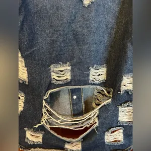 Women’s Jean Jacket distressed denim rhinestone Rise design on back Size M NWOT thumbnail 5