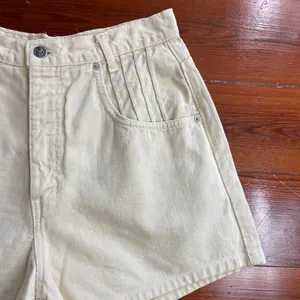 Vintage French Dressing 90s Butter Yellow High Waisted Denim Shorts Sz 10 💚🎀 thumbnail 11