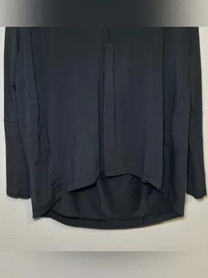 Lululemon Back In Action Black Long Sleeve V Neck Activewear Shirt Womens Size 8 thumbnail 5