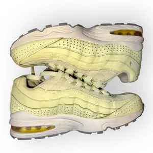 Nike RARE AIR MAX retro 95 SE GS Citron yellow sneaker shoe W 8 / M 6 /39 Casual thumbnail 4