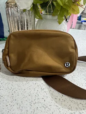 🤍Lululemon Everywhere Belt Bag-Burnt Caramel thumbnail 3