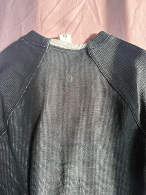 Lululemon Long Sleeve thumbnail 4