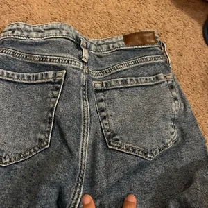‎Hollister jeans 25 thumbnail 5