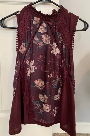 Floral Turtle Neck Tank Top thumbnail 1