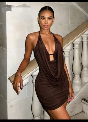 Women’s sexy bodycon mini dress thumbnail 2