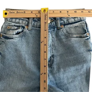 Zara Women's Size 0 High Waist Straight Leg Jeans Light Wash Blue Denim thumbnail 4