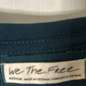 Free People We The Free Thein Hacci Oversize Green Sweater M Boho Cozy Festival thumbnail 10