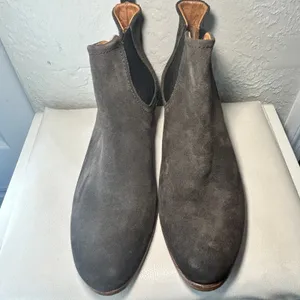 Alberto Fermani Suede Chelsea Boots Dark‎ Gray Block Heel Made in Italy Size 9.5 thumbnail 5