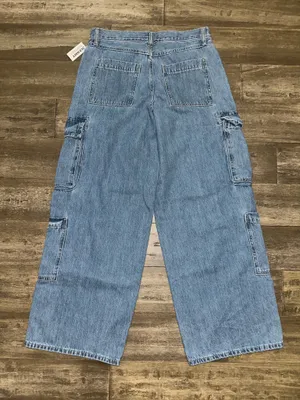 Old Navy Mid-Rise Baggy Wide-Leg Jeans Cargo thumbnail 2
