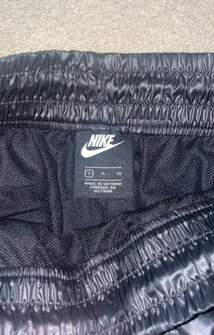 Nike Parachute Pants thumbnail 4