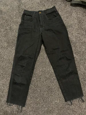 Black High Waisted Mom Jeans thumbnail 3