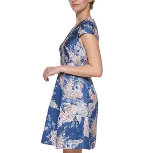 NWT Vince Camuto Womens Petite Jacquard Fit & Flare Dress Blue Floral 4P thumbnail 3