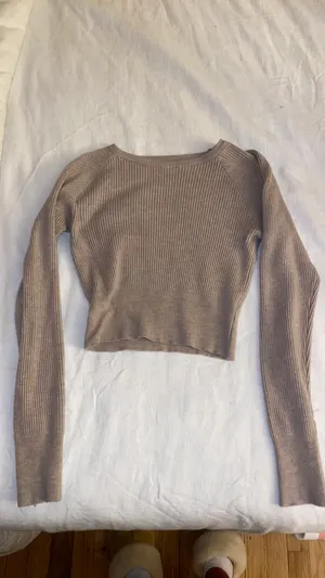 SheIn Cropped Sweater  thumbnail 2