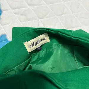 Alythea Green Women's Shorts thumbnail 3
