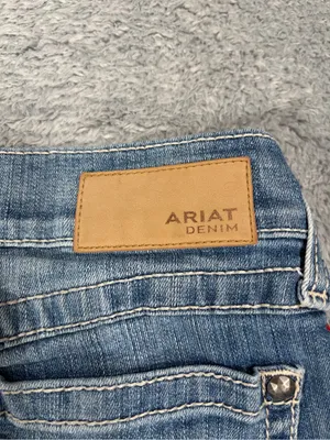 Ariat Denim Blue Distressed Denim Jean Bermuda Skirt 26R thumbnail 9