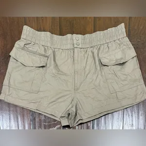 Abercrombie and Fitch Cargo Utility Shorts in Grey Size XL NWT thumbnail 2