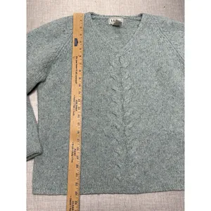 Vintage Women LL Bean‎ Wool Mohair Blend Green Sweater Chunky Medium Hong Kong thumbnail 4