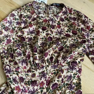 NEW Zara floral mini dress BLOGGERS FAVORITE!!! thumbnail 11