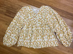 Solitaire Floral Blouse‎ Womens Size Medium Long Balloon Sleeve Button Front Top thumbnail 1