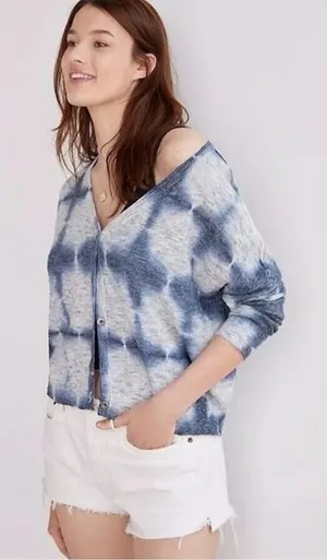 Anthropologie - Pilcro NWOT‎ Tie Dye Cardigan Sweater Size Large Indigo Blue Size M thumbnail 1
