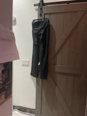 Being Victoria’s Secret wide leg pants thumbnail 3