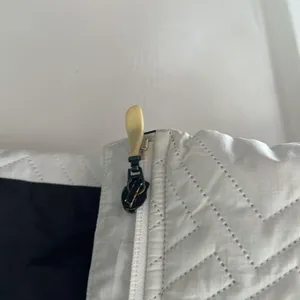 The North Face White Vest Size meduim thumbnail 5