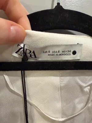 NWT ZARA Knot Front Shoulder Pad Detail Plunging V-Neck Dress White thumbnail 4