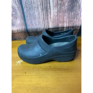 Crocs Women's Slip Resistant Work Clogs‎ Black Size 6 thumbnail 4