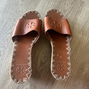 Tory Burch Wedge Leather Sandals thumbnail 4