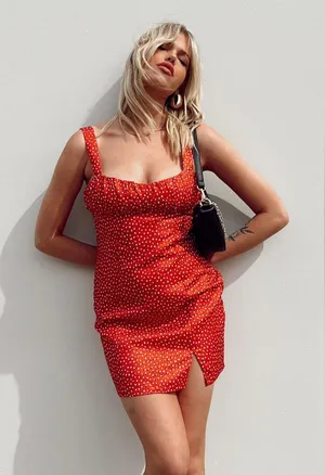 Princess Polly Freya Mini Dress in Red Size 4 New with tag thumbnail 1