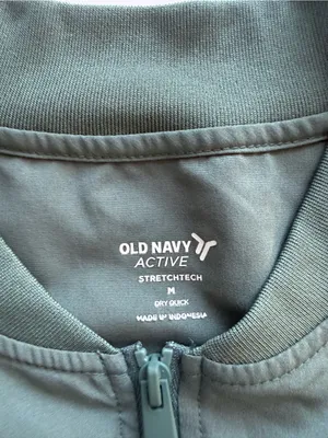 Old Navy StretchTech Cropped Zip Bomber Jumpsuit Size Medium - Sage Green thumbnail 6