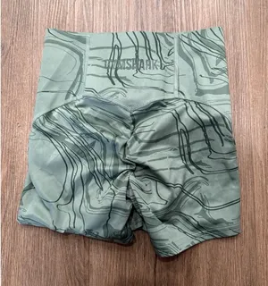 Gymshark Women's Scrunch Shorts XSmall Green‎ Abstract Pattern thumbnail 1