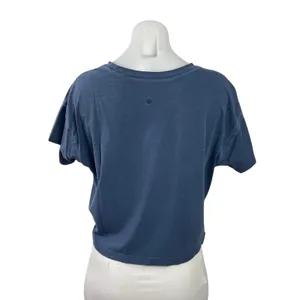 Lululemon Women's Blue Short Sleeve Yoga Workout Athletic T Shirt Crop Top M thumbnail 3