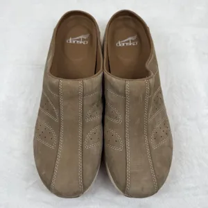 Dansko Brown Leather Clog Mules Womens‎ EU 39 US 8.5-9 Perforated Slip On thumbnail 2