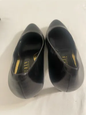Lauren Ralph Lauren Black Leather Pointed Toe Heels thumbnail 5