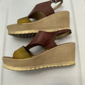 Wedges Made In Spain Tan Size 9 thumbnail 6