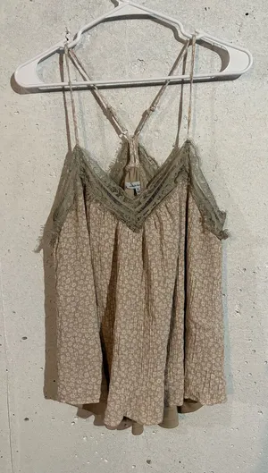 White Birch Floral Lace Trim Tank Top | Size: Medium thumbnail 1