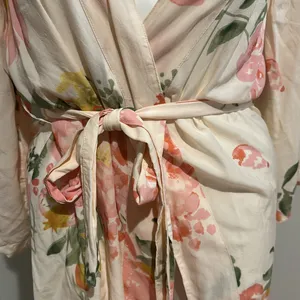 Plum Pretty Sugar floral robe size‎ small thumbnail 6