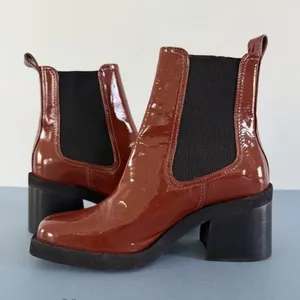 Gianni‎ Bini Banks Crinkle Patent Leather Double Gore Square Toe Brown Booties thumbnail 6