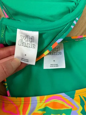 Wild Fable Neon Tropical Underwire Bikini Top Cheeky Bottoms Size Small Vacation thumbnail 3