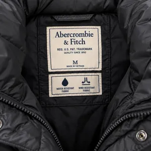 Abercrombie & Fitch Black Puffer Jacket Detachable Hood Water Resistant Medium thumbnail 4