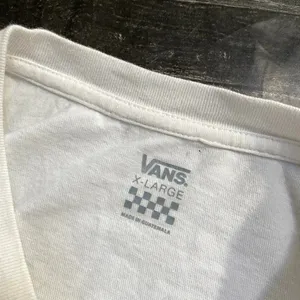 Vans White Tee Floral Leaf Checkered Graphic Print Short Sleeve Shirt thumbnail 7